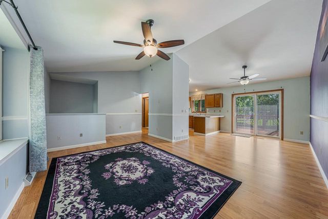 729 FARMINGTON AVENUE, Oshkosh, WI 54901