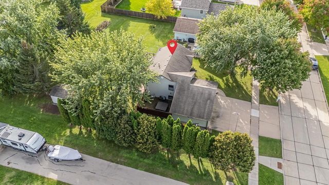 729 FARMINGTON AVENUE, Oshkosh, WI 54901