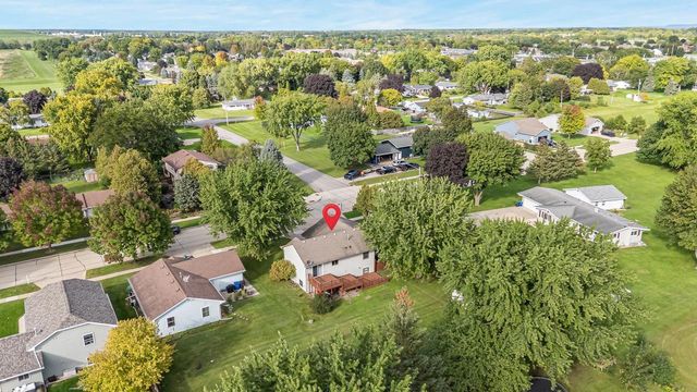729 FARMINGTON AVENUE, Oshkosh, WI 54901