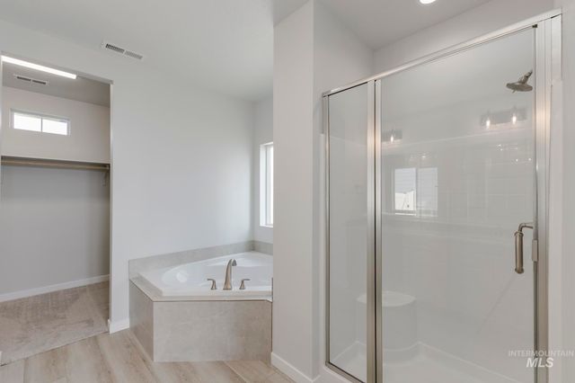 1167 W Cub River Dr, Meridian, ID 83642