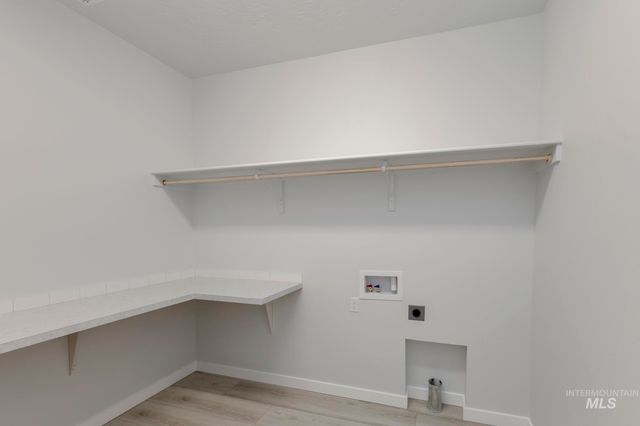 1167 W Cub River Dr, Meridian, ID 83642