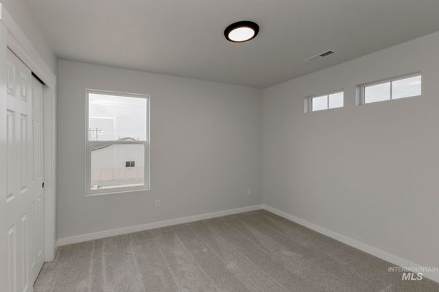 1167 W Cub River Dr, Meridian, ID 83642