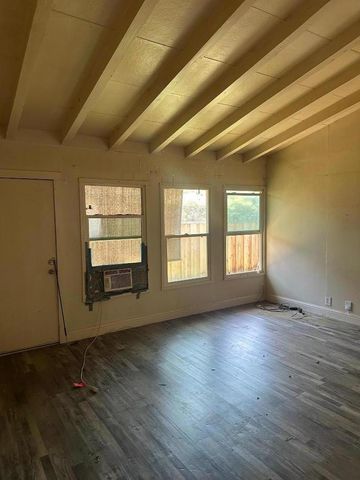 2246 Ralmar, East Palo Alto, CA 94303