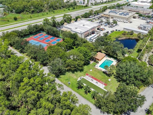 6790 Beach Resort DR # 13, Naples, FL 34114