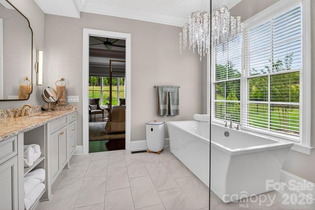1115 Shelton Oaks Court, Matthews, NC 28105
