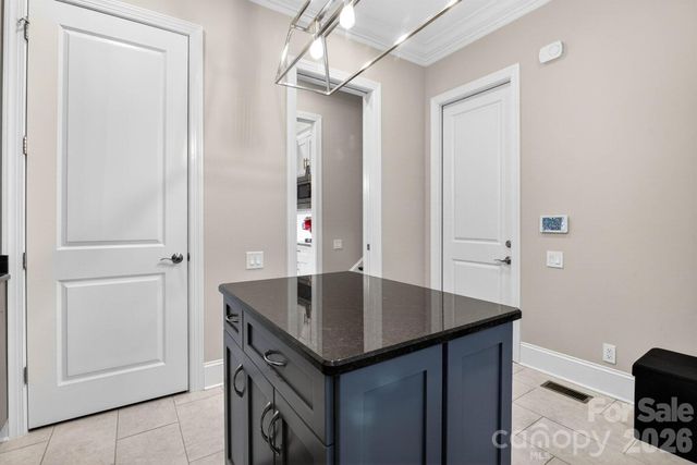 1115 Shelton Oaks Court, Matthews, NC 28105