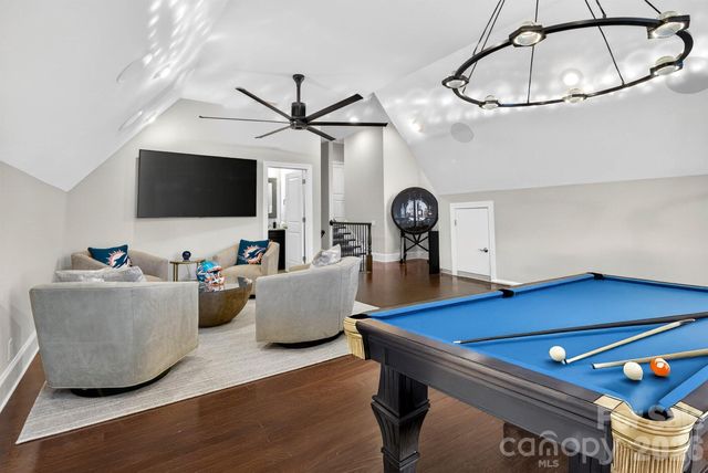 1115 Shelton Oaks Court, Matthews, NC 28105