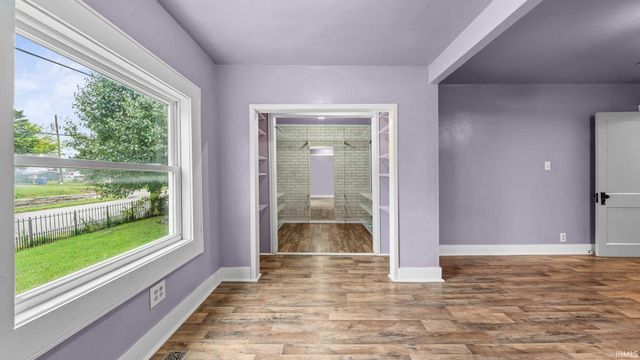 2931 Washington Avenue, Bedford, IN 47421