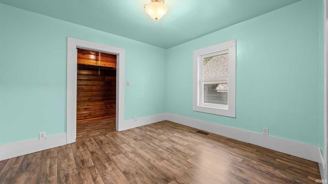 2931 Washington Avenue, Bedford, IN 47421