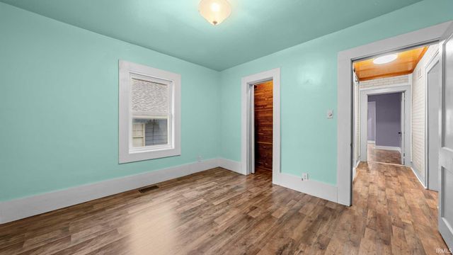 2931 Washington Avenue, Bedford, IN 47421