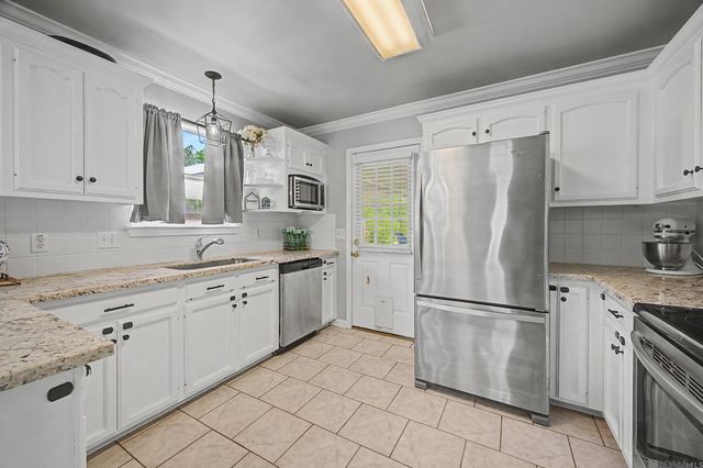 9779 Corrinne Ave, Denham Springs, LA 70706