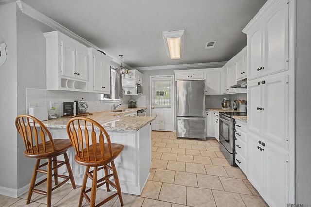 9779 Corrinne Ave, Denham Springs, LA 70706