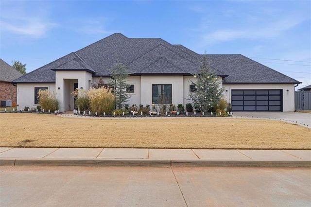 348 Saint Claire Drive, Edmond, OK 73025