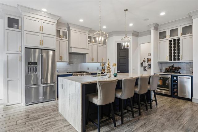 348 Saint Claire Drive, Edmond, OK 73025