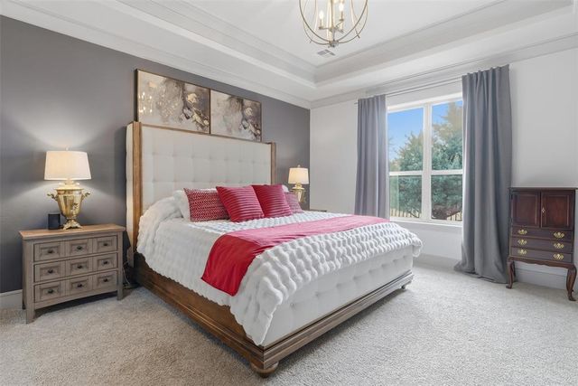 348 Saint Claire Drive, Edmond, OK 73025