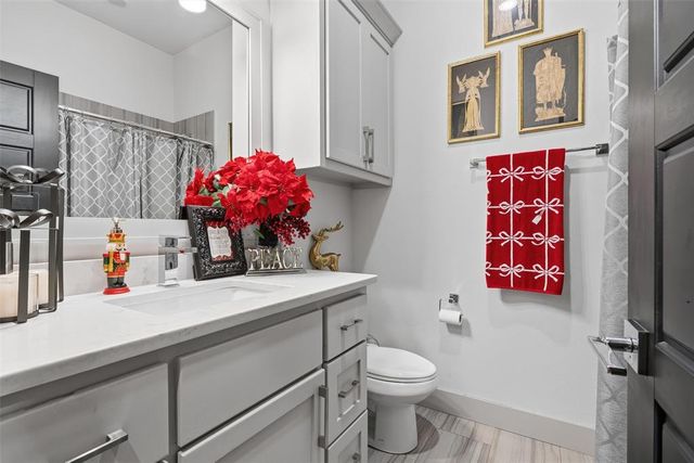 348 Saint Claire Drive, Edmond, OK 73025