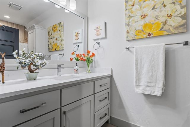 348 Saint Claire Drive, Edmond, OK 73025