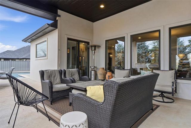 348 Saint Claire Drive, Edmond, OK 73025