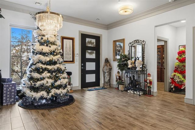 348 Saint Claire Drive, Edmond, OK 73025