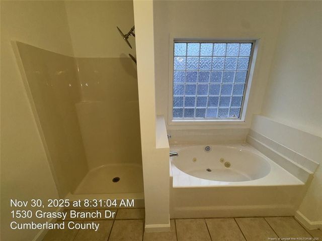 1530 Grassy Branch Drive, Fayetteville, NC 28304