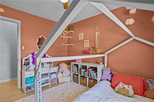 516 Presidential BLVD, Virginia Beach, VA 23452