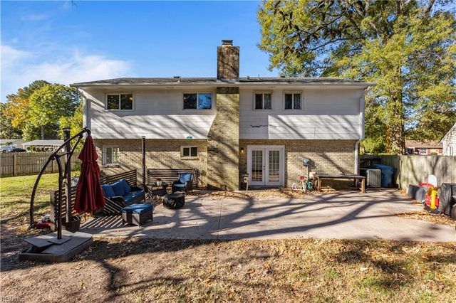 516 Presidential BLVD, Virginia Beach, VA 23452