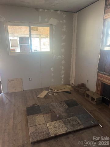 178 Newline Road, Mooresboro, NC 28114