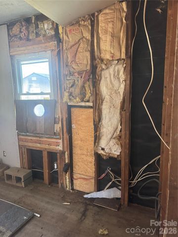 178 Newline Road, Mooresboro, NC 28114