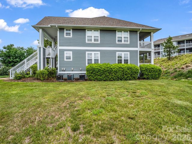 3005 Sagamore Lane, Asheville, NC 28806