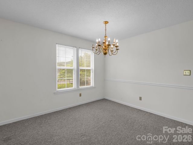 3005 Sagamore Lane, Asheville, NC 28806