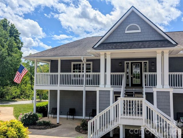 3005 Sagamore Lane, Asheville, NC 28806