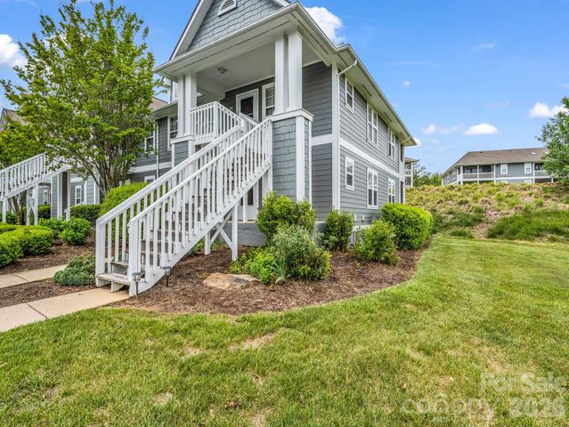 3005 Sagamore Lane, Asheville, NC 28806