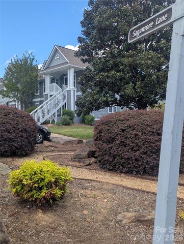 3005 Sagamore Lane, Asheville, NC 28806