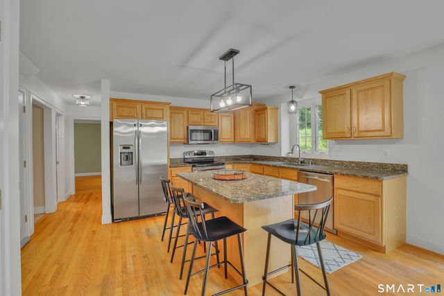 182 Green Hill Road, Middlebury, CT 06762