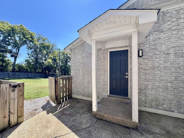 207 N Cedar Ln, Pulaski, TN 38478