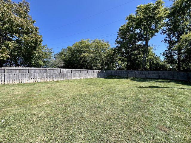 207 N Cedar Ln, Pulaski, TN 38478