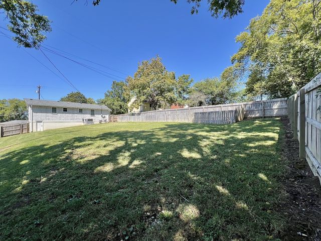 207 N Cedar Ln, Pulaski, TN 38478