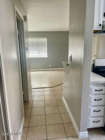 43469 W 30th Street Unit 1, Lancaster, CA 93536