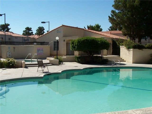 43469 W 30th Street Unit 1, Lancaster, CA 93536