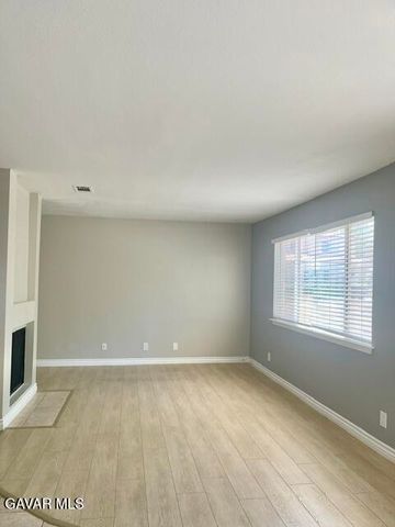 43469 W 30th Street Unit 1, Lancaster, CA 93536
