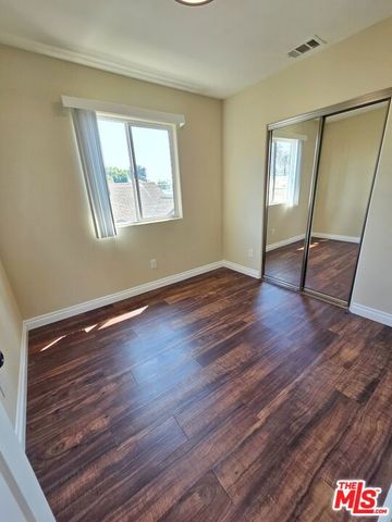 1719 W 39th Place, Los Angeles, CA 90062