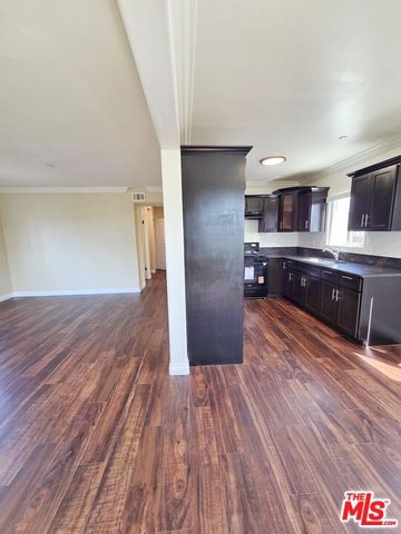 1719 W 39th Place, Los Angeles, CA 90062