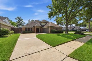 3302 Lindenfield Drive, Katy, TX 77449