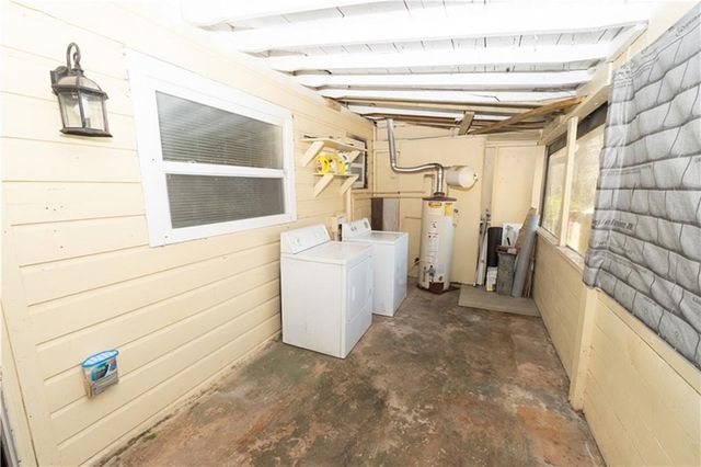 1323 S Lee Street, Griffin, GA 30223