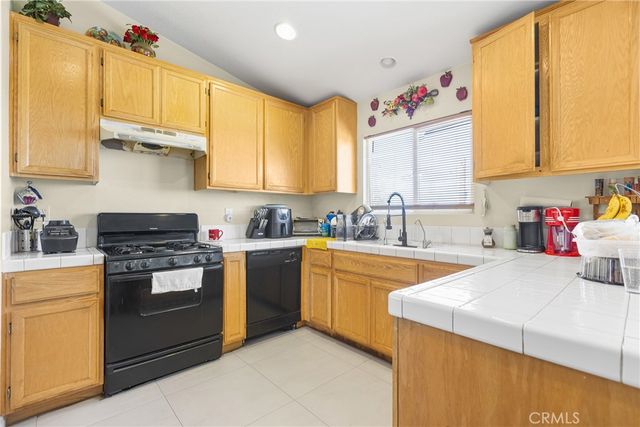 10348 Mendicino Road, Adelanto, CA 92301