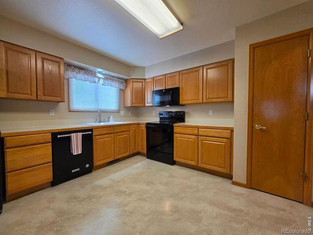 1526 Tulip Court, Longmont, CO 80501