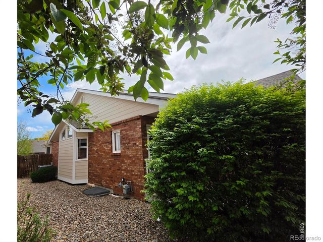 1526 Tulip Court, Longmont, CO 80501