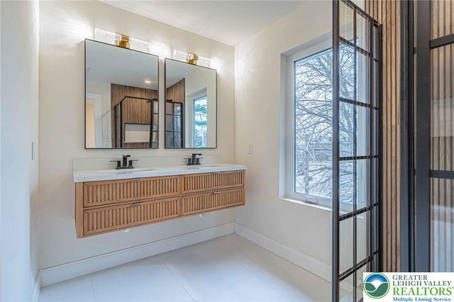 300 Witmer Road, Horsham Twp, PA 19044