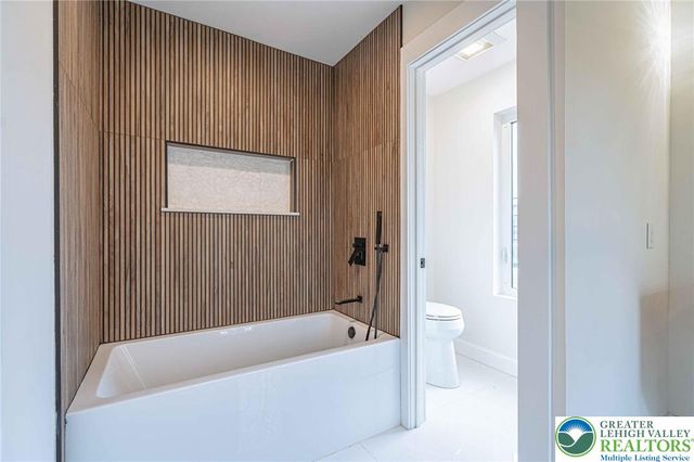 300 Witmer Road, Horsham Twp, PA 19044