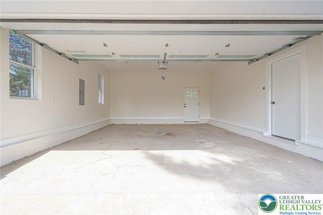 300 Witmer Road, Horsham Twp, PA 19044